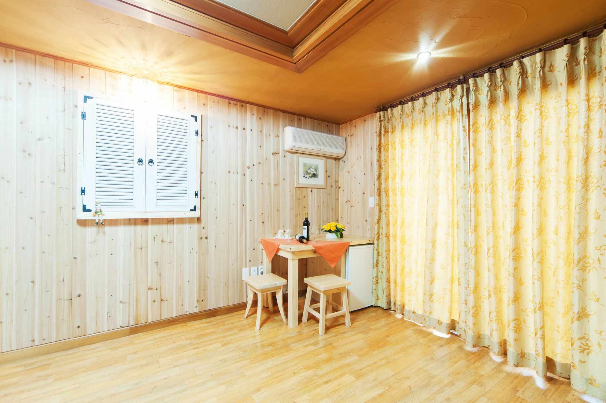 Nakwon Beach House Hotel Jeju Exterior photo